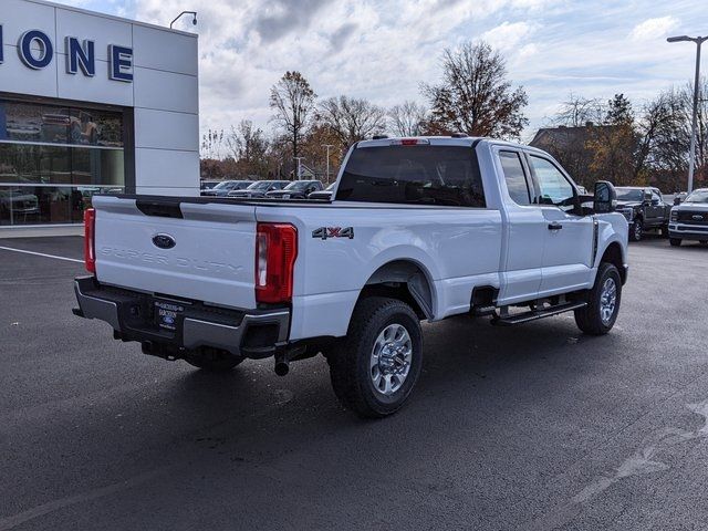 2024 Ford F-350 XLT