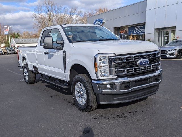 2024 Ford F-350 XLT