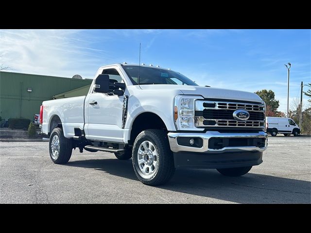 2024 Ford F-350 XLT