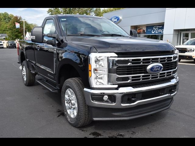 2024 Ford F-350 XLT