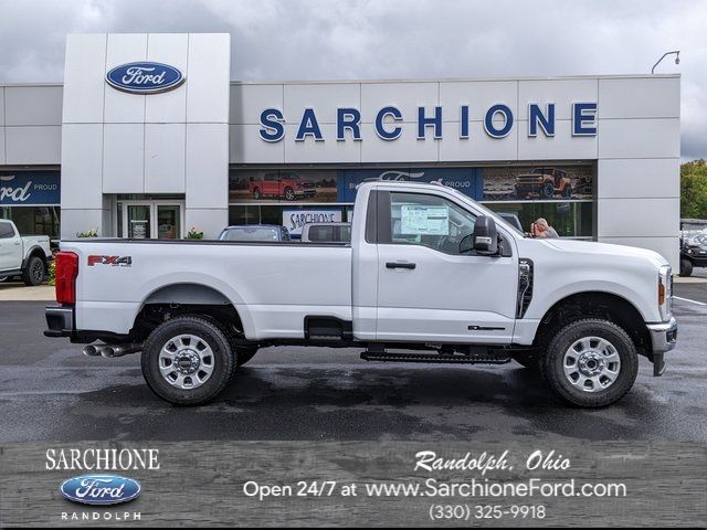 2024 Ford F-350 XLT