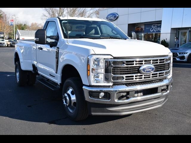 2024 Ford F-350 XLT