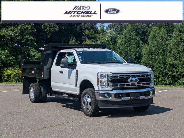 2024 Ford F-350 XLT