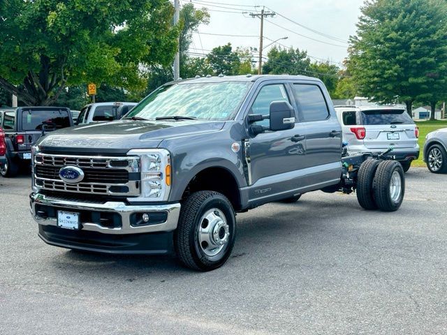 2024 Ford F-350 Lariat