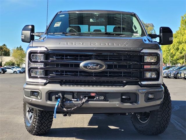 2024 Ford F-350 Lariat