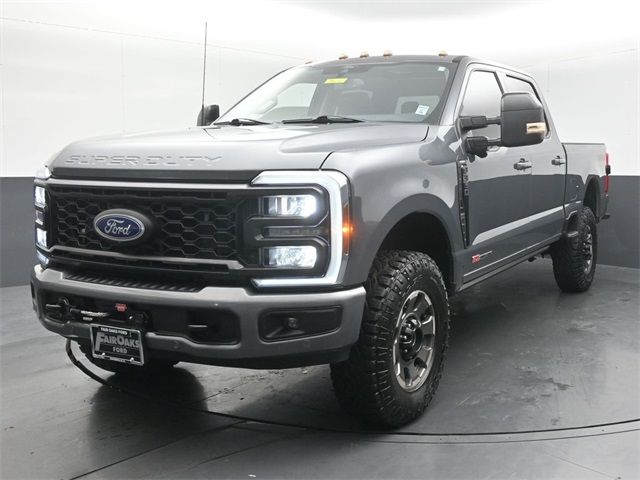 2024 Ford F-350 Lariat