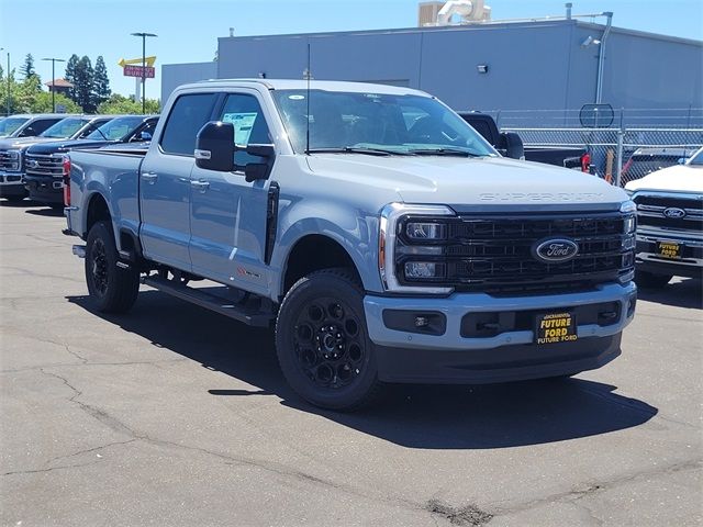 2024 Ford F-350 Lariat