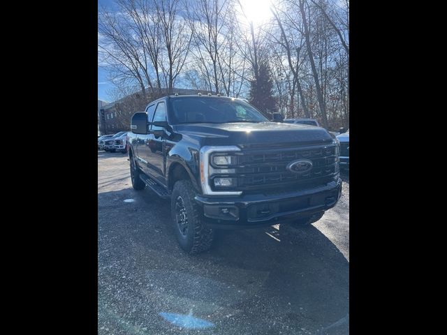 2024 Ford F-350 Lariat