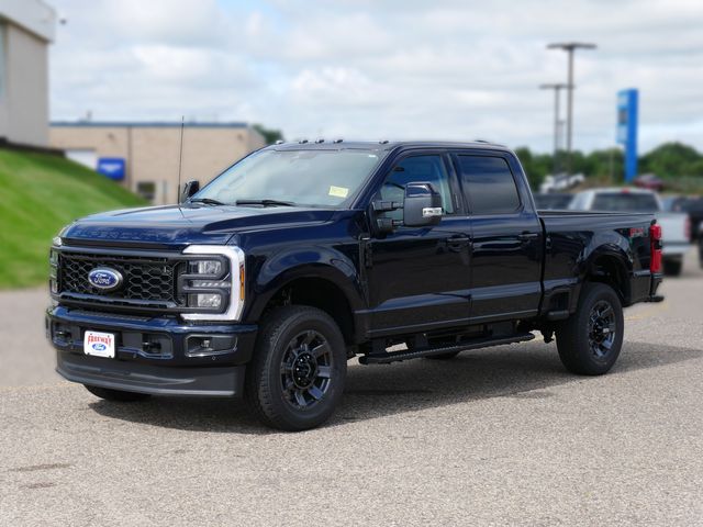 2024 Ford F-350 Lariat