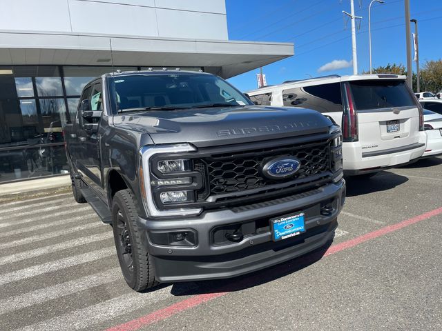 2024 Ford F-350 Lariat