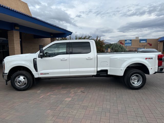 2024 Ford F-350 Lariat