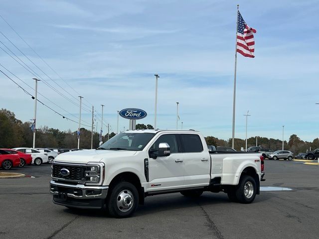 2024 Ford F-350 Lariat