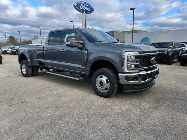 2024 Ford F-350 Lariat