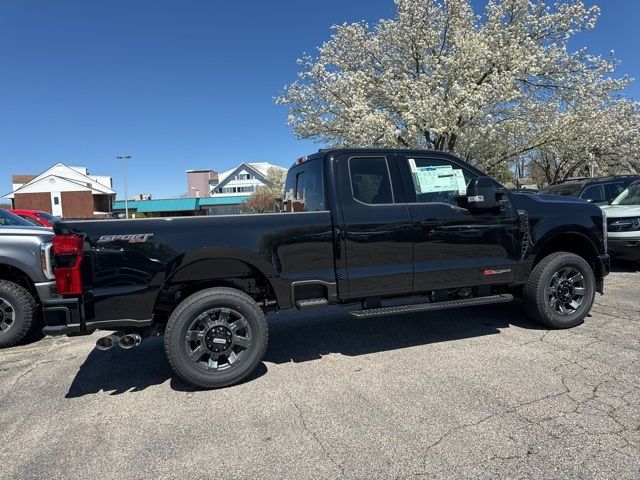 2024 Ford F-350 Lariat