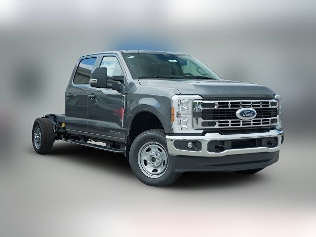 2024 Ford F-350 XL