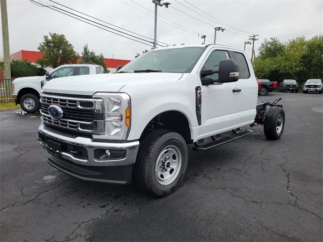 2024 Ford F-350 XL