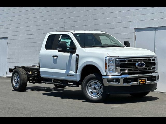 2024 Ford F-350 XL