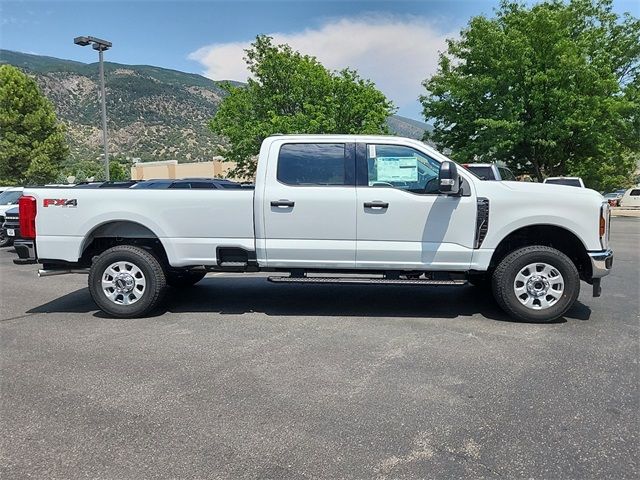 2024 Ford F-350 XLT