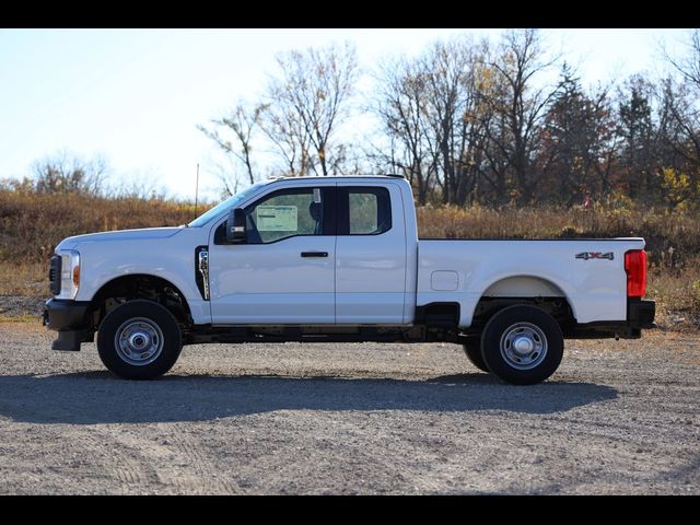 2024 Ford F-350 XL