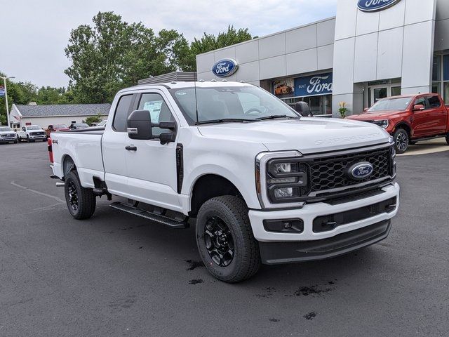 2024 Ford F-350 XL