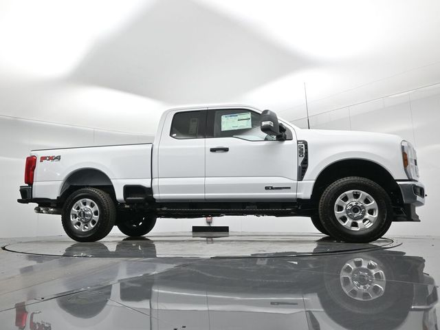 2024 Ford F-350 XLT