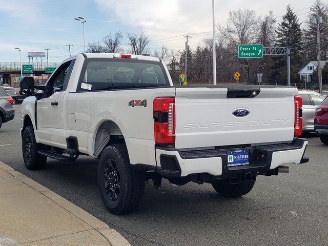 2024 Ford F-350 XL