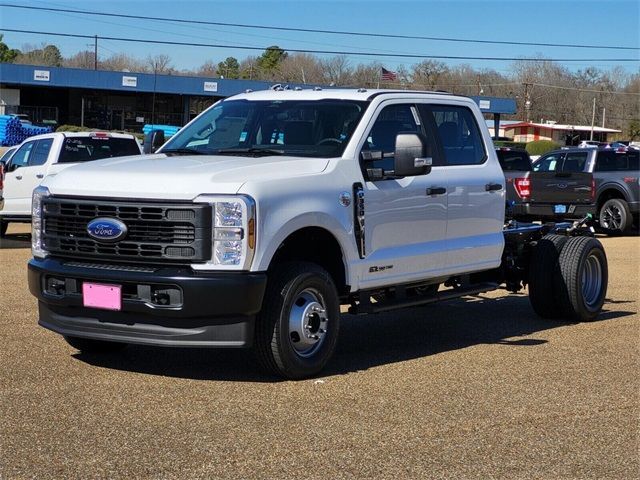 2024 Ford F-350 XLT