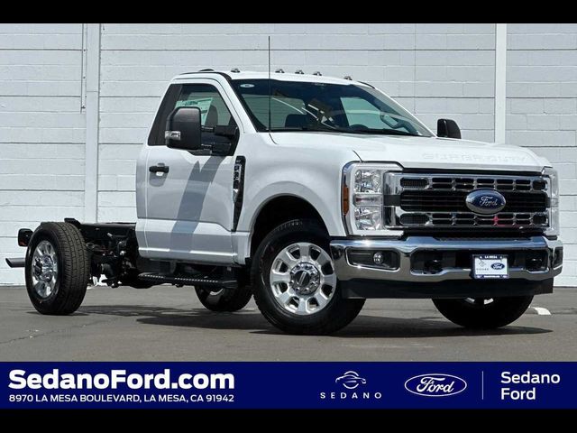 2024 Ford F-350 XLT