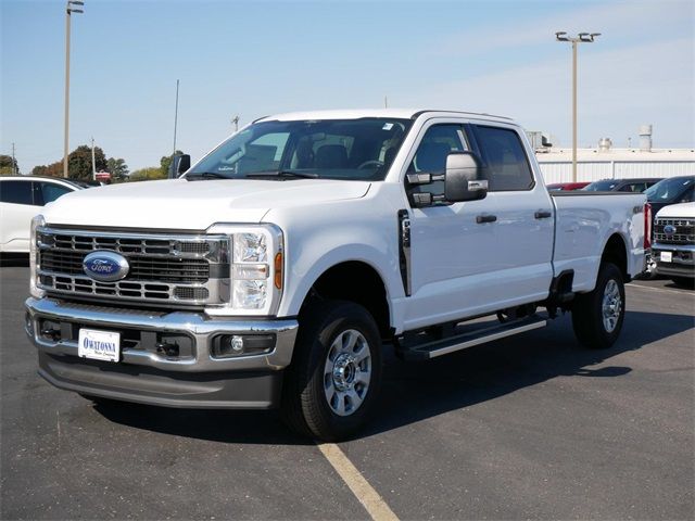 2024 Ford F-350 XLT