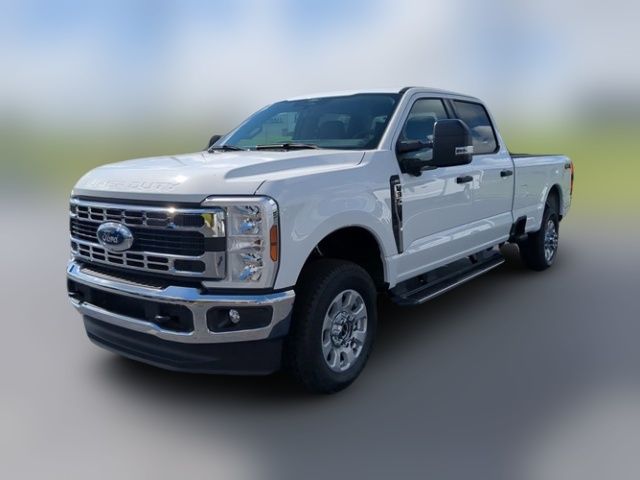 2024 Ford F-350 XLT