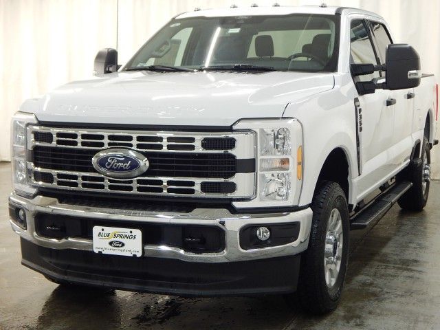 2024 Ford F-350 XLT