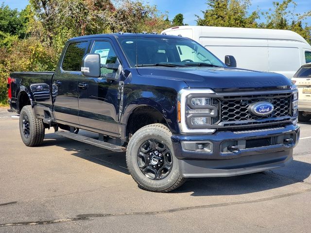 2024 Ford F-350 XLT