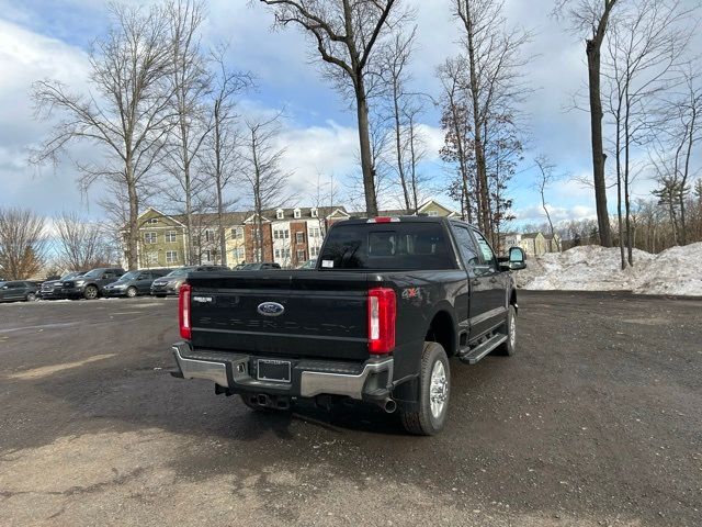 2024 Ford F-350 XLT