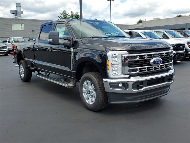 2024 Ford F-350 XLT