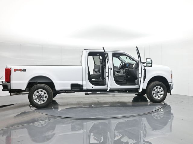 2024 Ford F-350 XLT