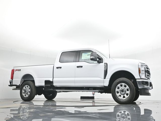 2024 Ford F-350 XLT