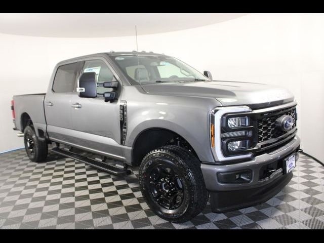 2024 Ford F-350 XLT