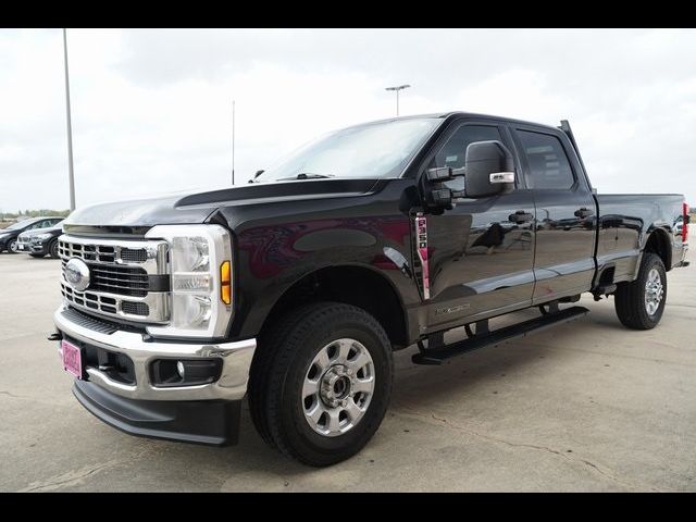 2024 Ford F-350 XLT