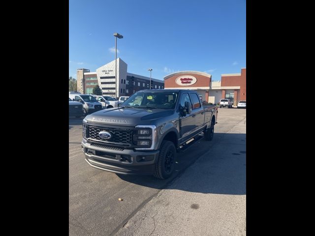 2024 Ford F-350 XLT