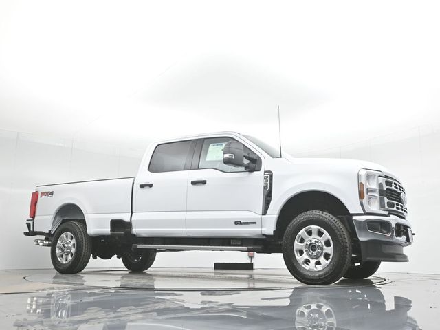 2024 Ford F-350 XLT