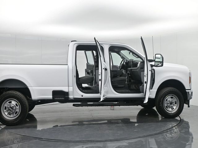 2024 Ford F-350 XLT