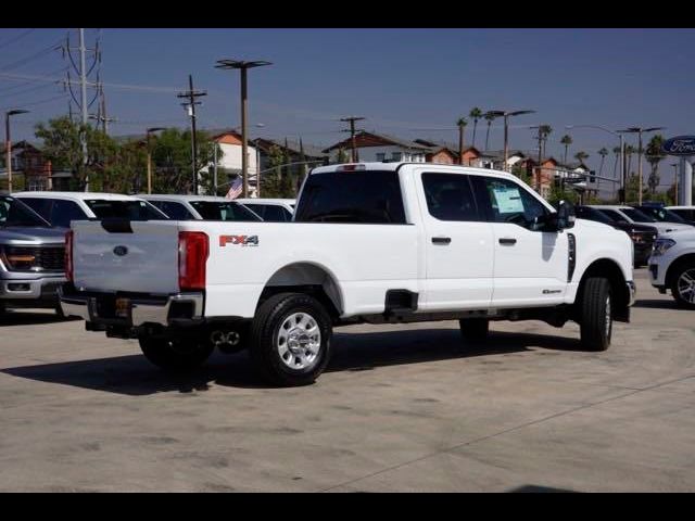 2024 Ford F-350 XLT