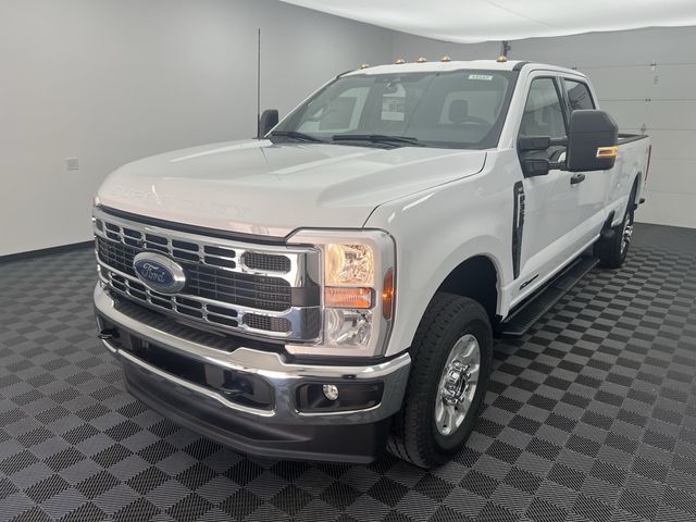 2024 Ford F-350 XLT