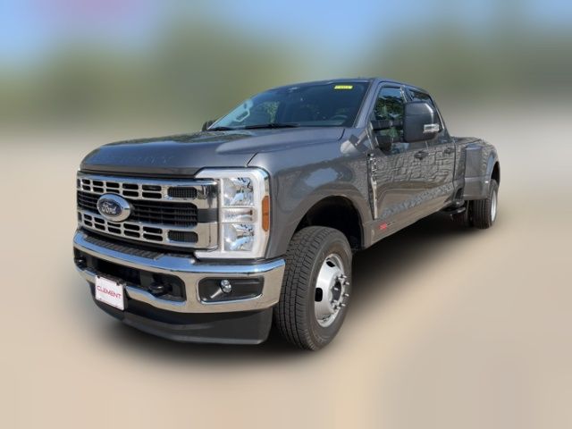 2024 Ford F-350 XLT