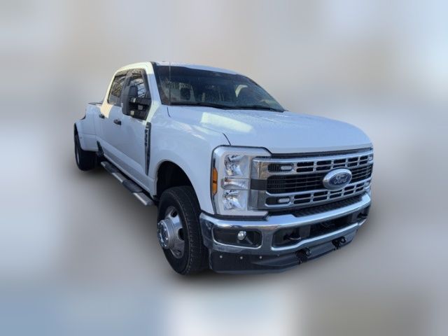 2024 Ford F-350 XLT