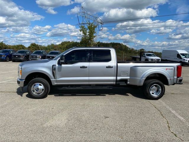 2024 Ford F-350 XLT