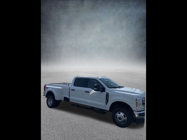 2024 Ford F-350 XLT