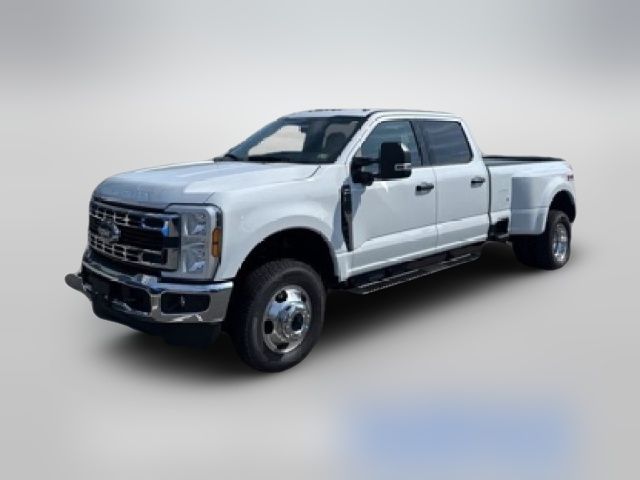 2024 Ford F-350 XLT