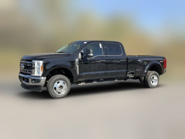 2024 Ford F-350 XLT