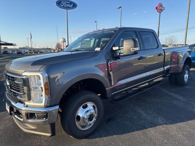 2024 Ford F-350 XLT